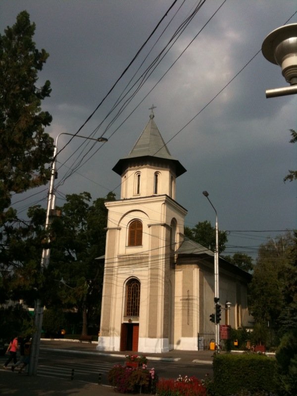 Biserica Adormirea Maicii Domnului din Bârlad