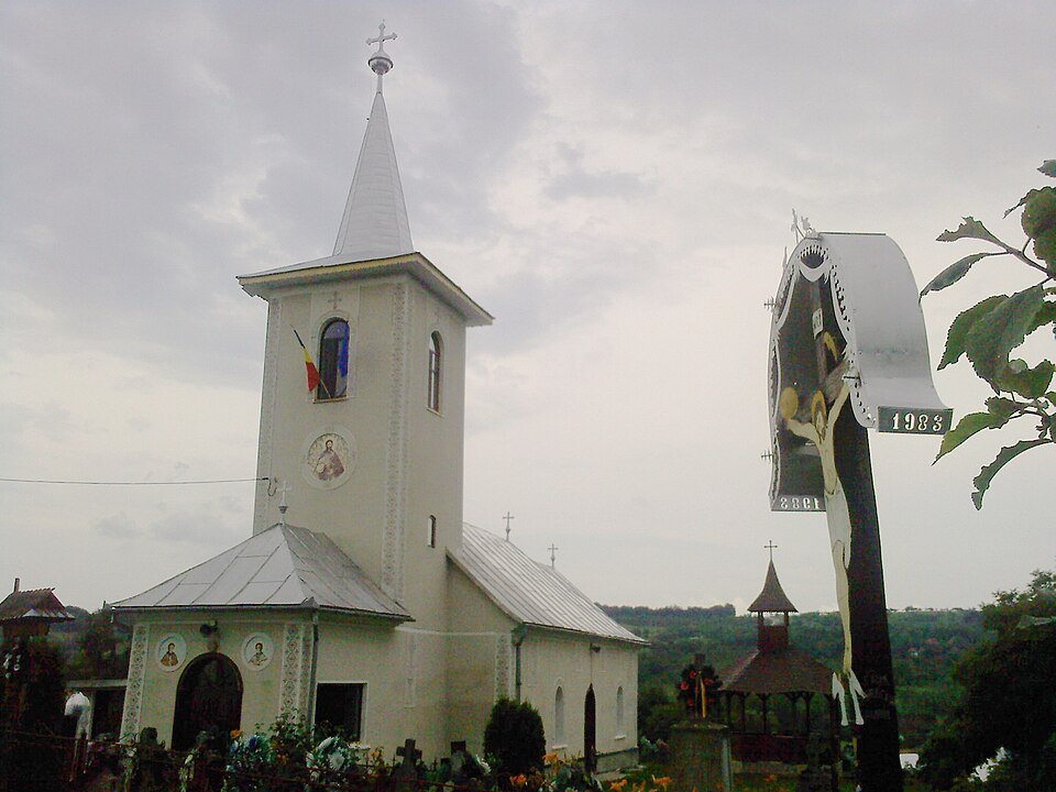 Biserica Adormirea Maicii Domnului din Meseșenii de Sus
