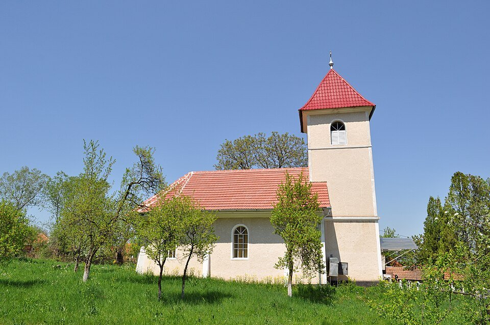 Biserica Cuvioasa Paraschiva din Clopotiva