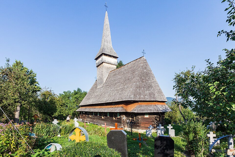 Biserica de lemn din Hoteni