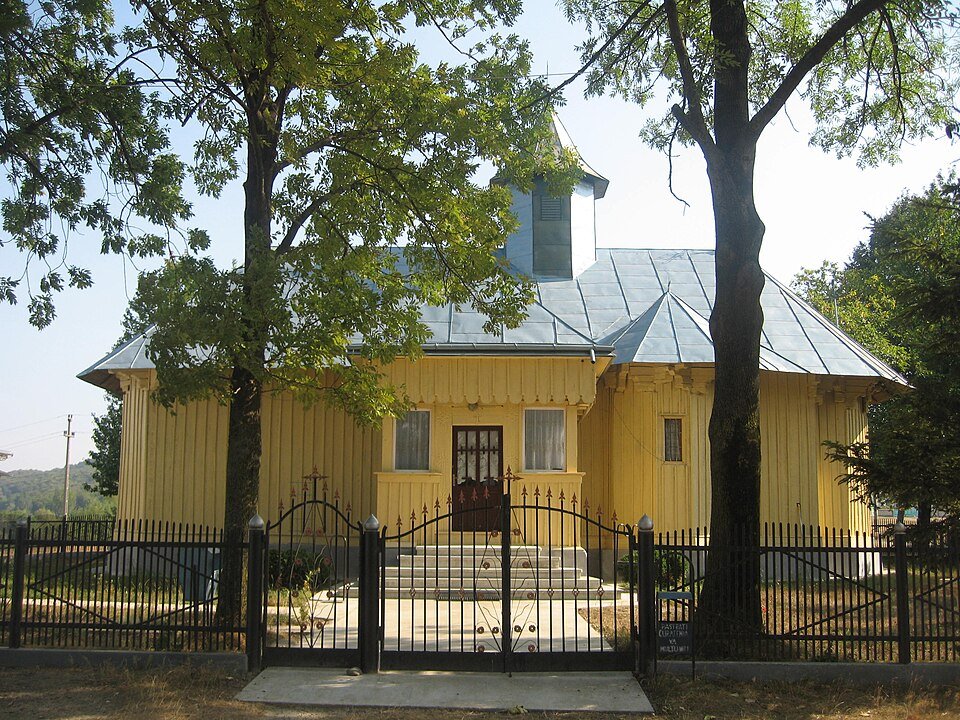 Biserica de lemn din Iacobești