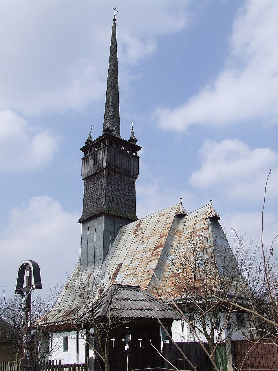 Biserica de lemn din Lozna
