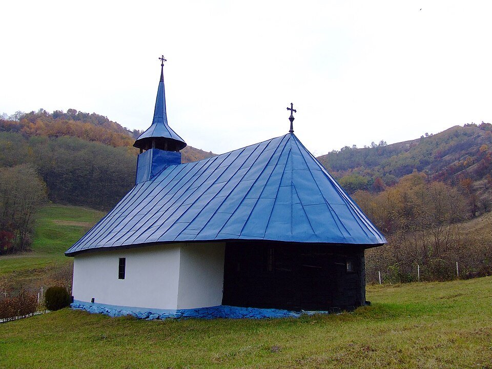 Biserica de lemn din Mănăstirea Bălan