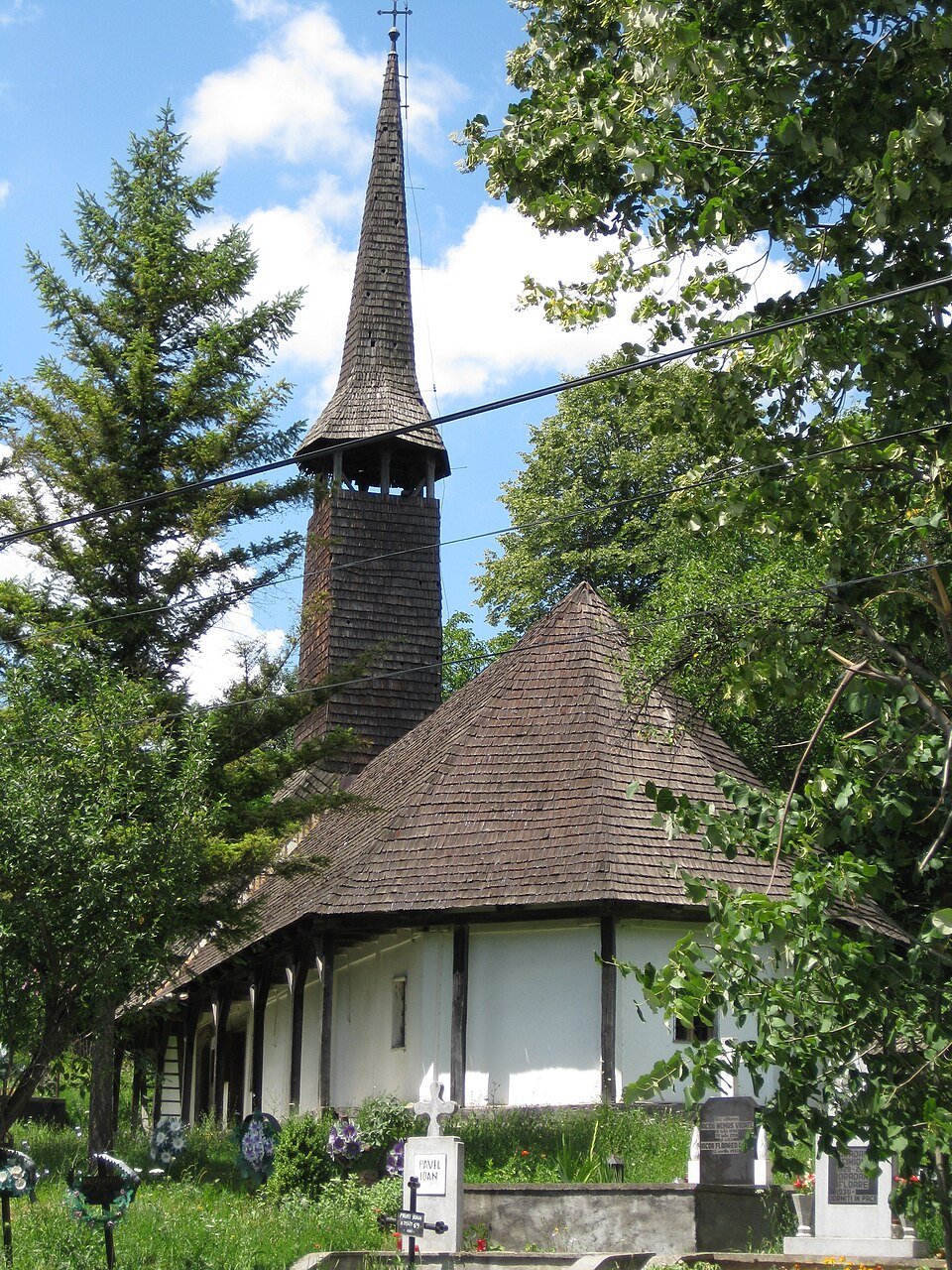Biserica de lemn din Peștiș