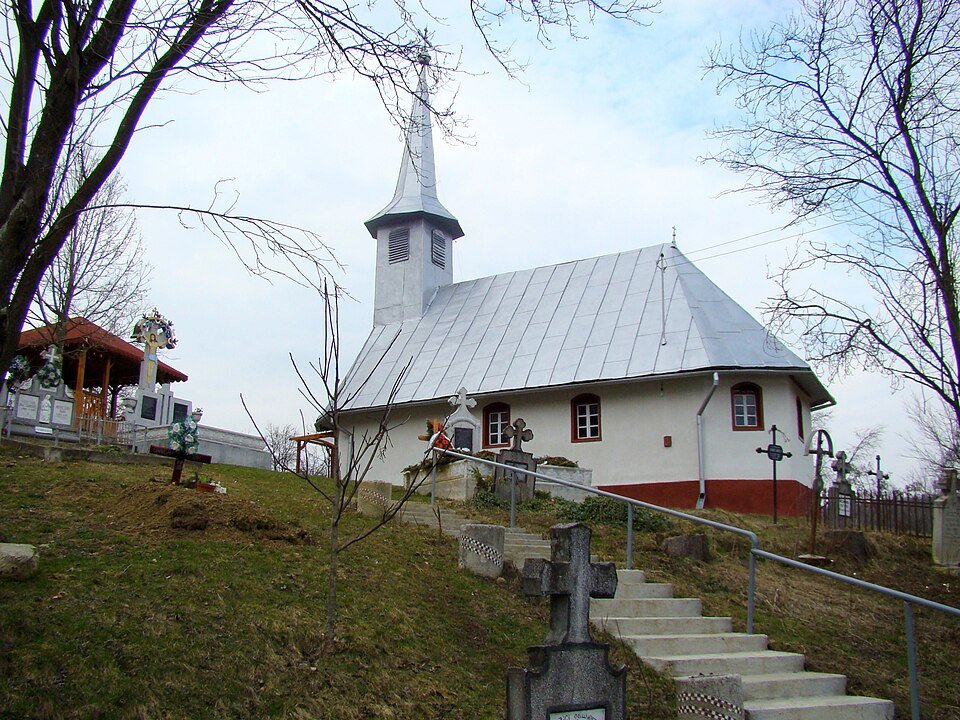Biserica de lemn din Pustuța