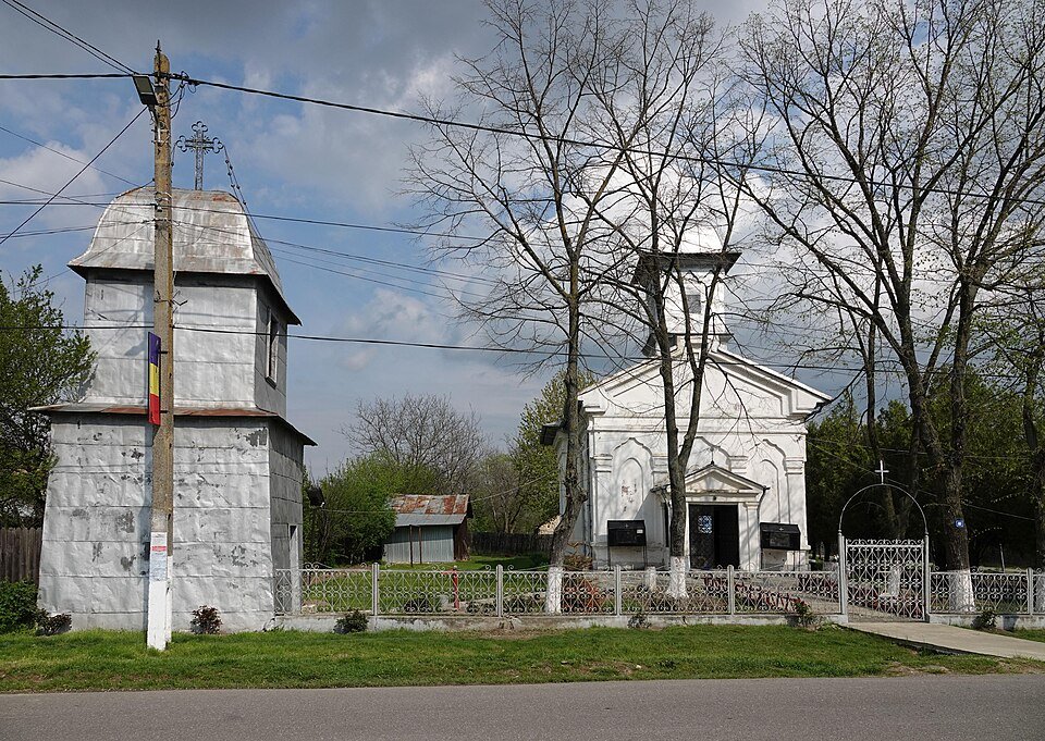 Biserica „Duminica Tuturor Sfinților” din Cornu de Jos