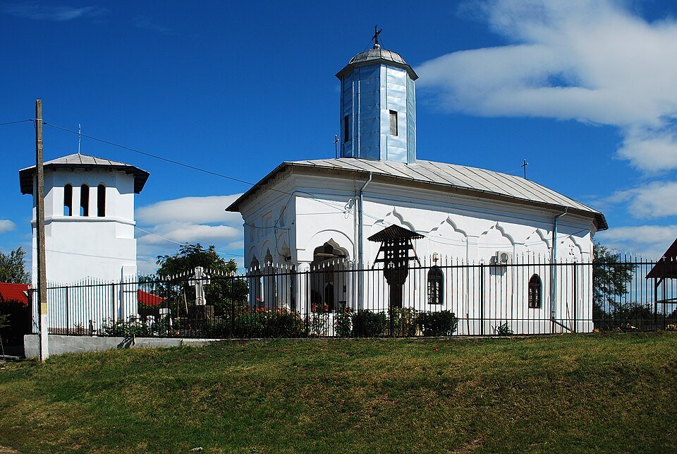 Biserica „Nașterea Maicii Domnului” din Călărași