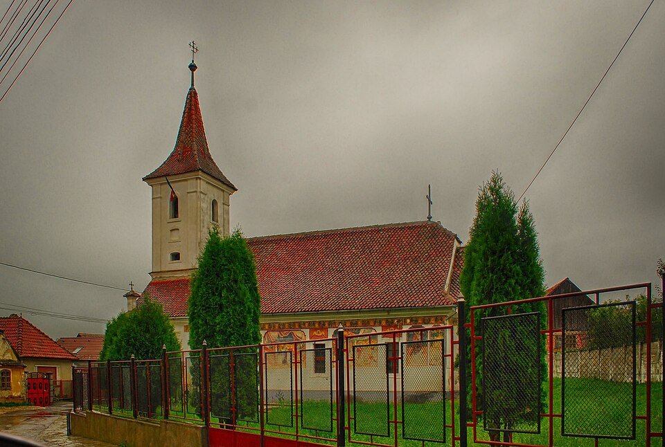 Biserica ortodoxă din Sânpetru