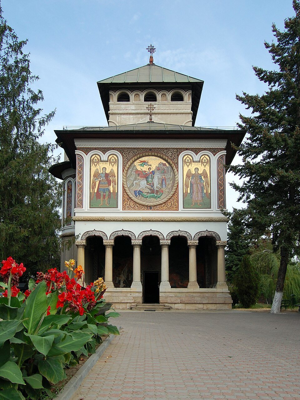 Biserica „Sf. Gheorghe” - Nou