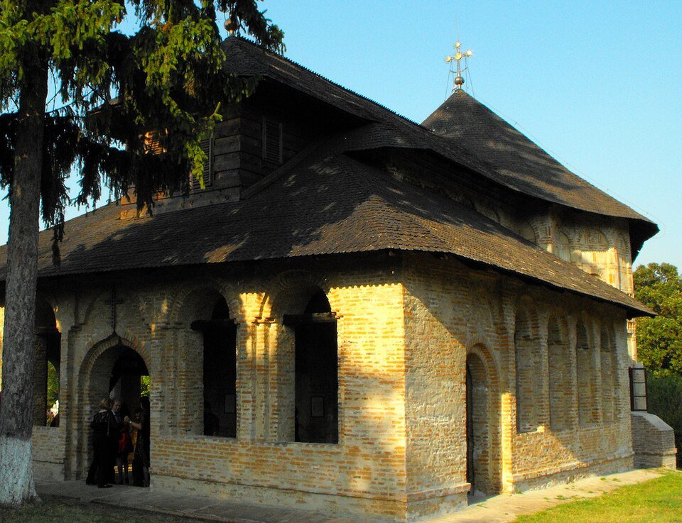Biserica „Sf. Nicolae” a fostului schit Bălteni din Periș