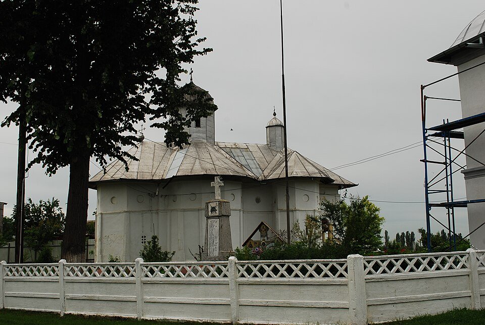 Biserica „Sf. Nicolae”, „Sf. Eustație Plachida”
