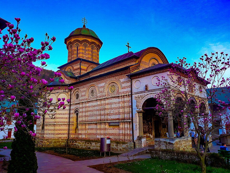 Biserica „Sf. Treime”