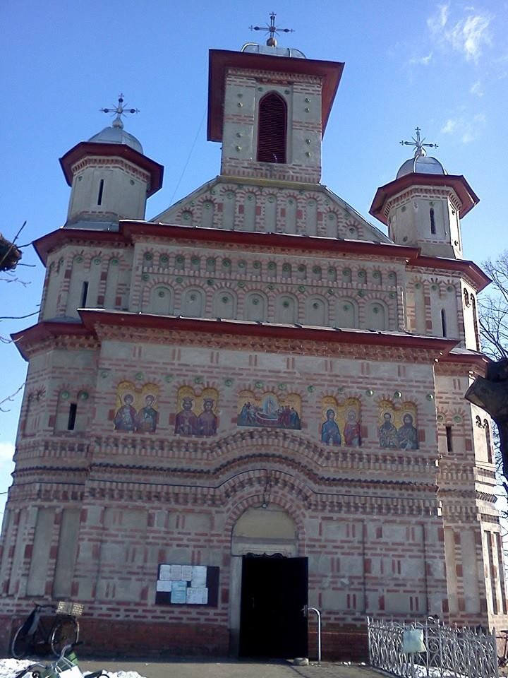 Biserica Sfânta Treime din Florești