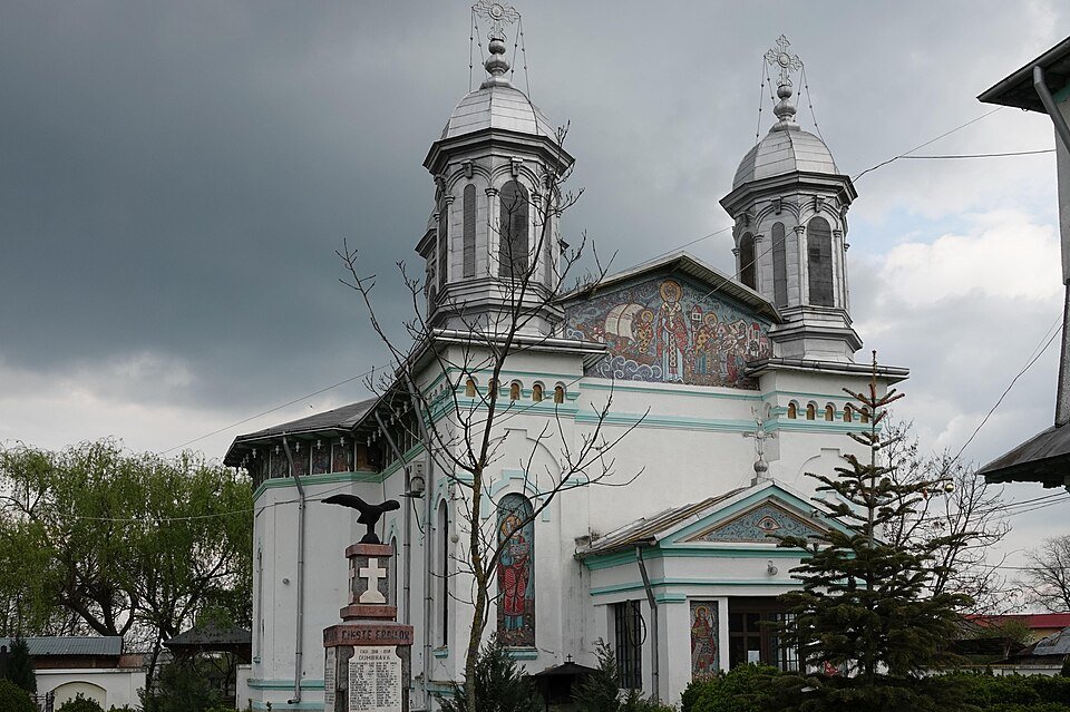 Biserica „Sfântul Ierarh Nicolae” din Dumbrava