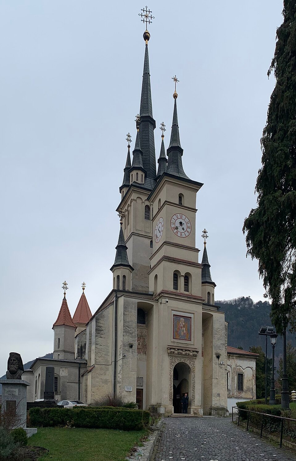 Biserica Sfântul Nicolae din Șcheii Brașovului
