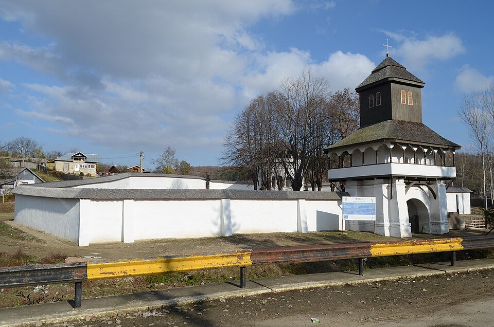 Fosta mănăstire Vărbila